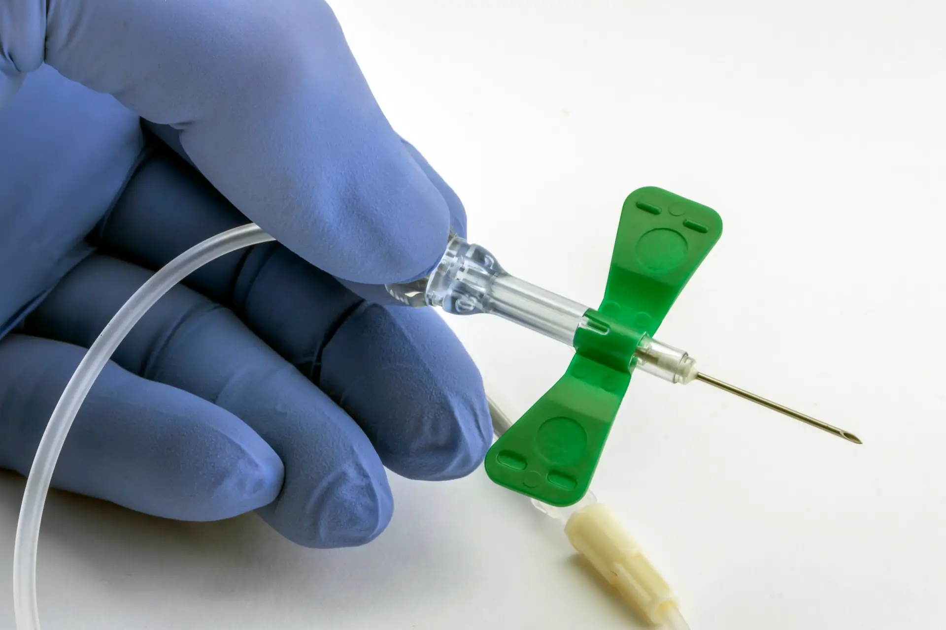 Kalium zu niedrig (Kaliummangel, Hypokaliämie): Symptome, Ursachen & Behandlung 8 Behandlung eines Kaliummangels: Ernährung, Substitution und Kontrolle