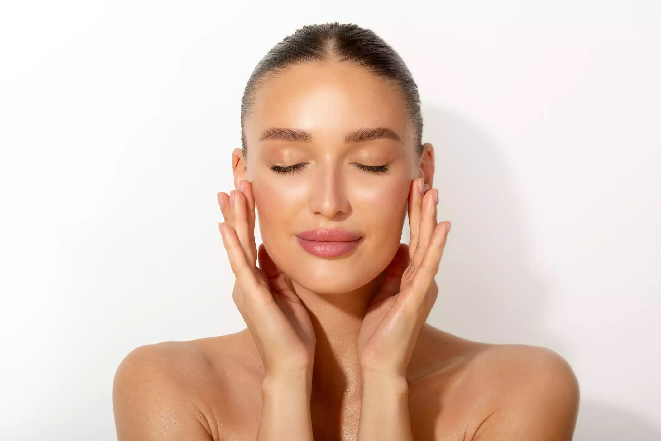 Vitamininfusion München Neuhausen – personalisierte Infusion nach Blutbild | Hausarztpraxis am Romanplatz 5 Beauty Glow – Antioxidantien-Infusion für Haut und Kollagen in München